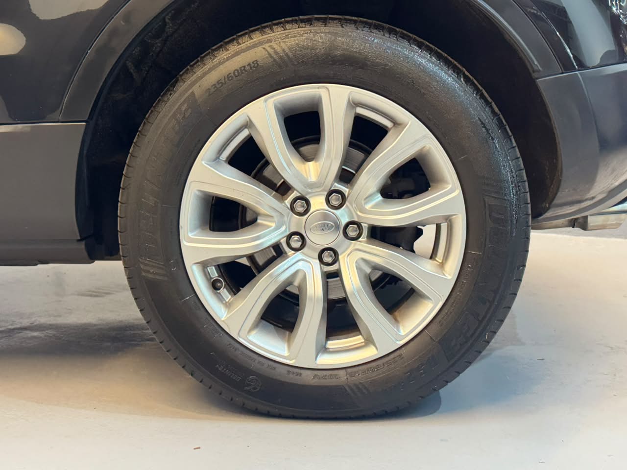 Land Rover Range R.EVOQUE Pure  2.0 Aut. 5p