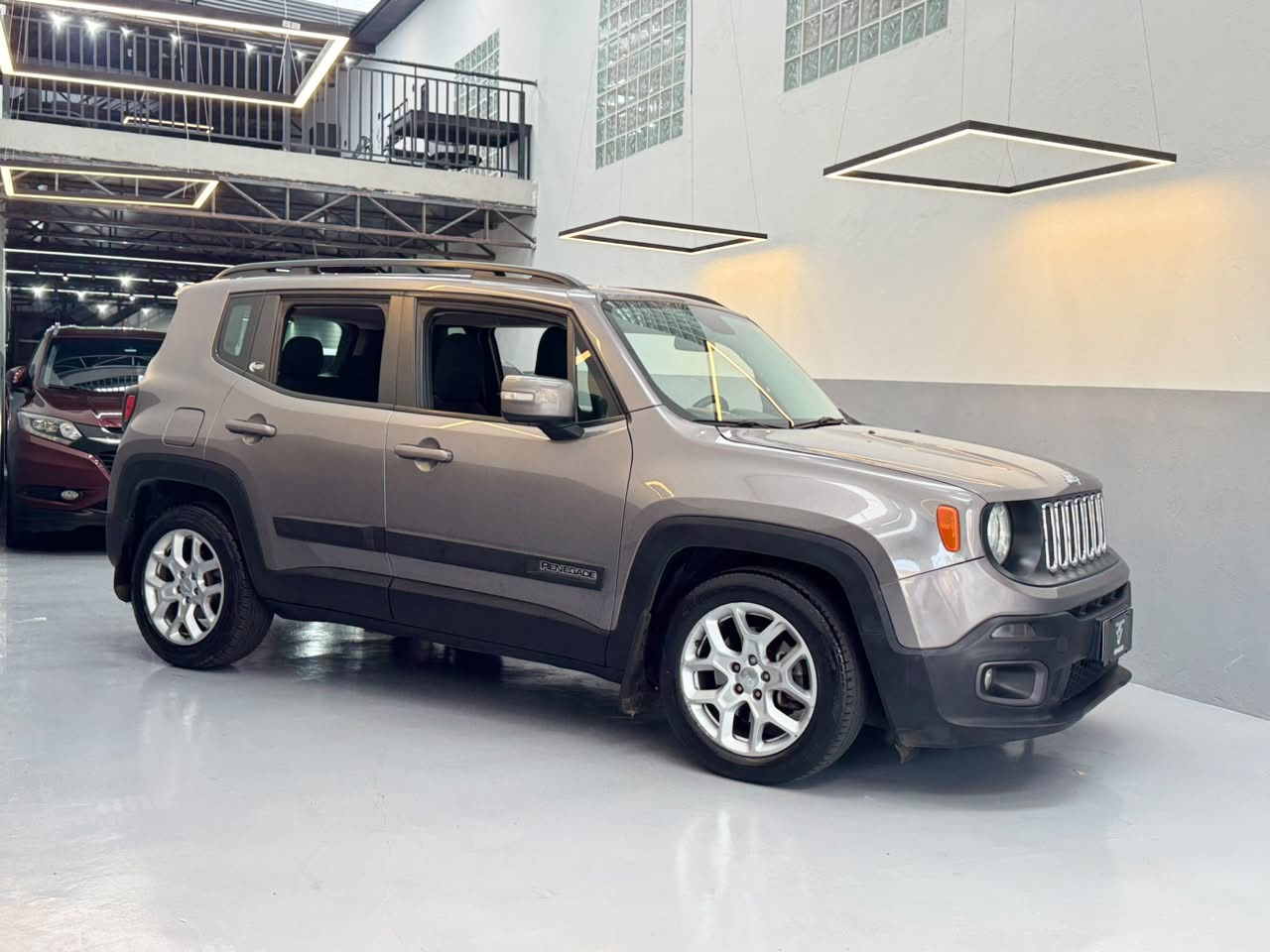 Jeep Renegade Longitude 1.8 4x2 Flex 16V Aut.