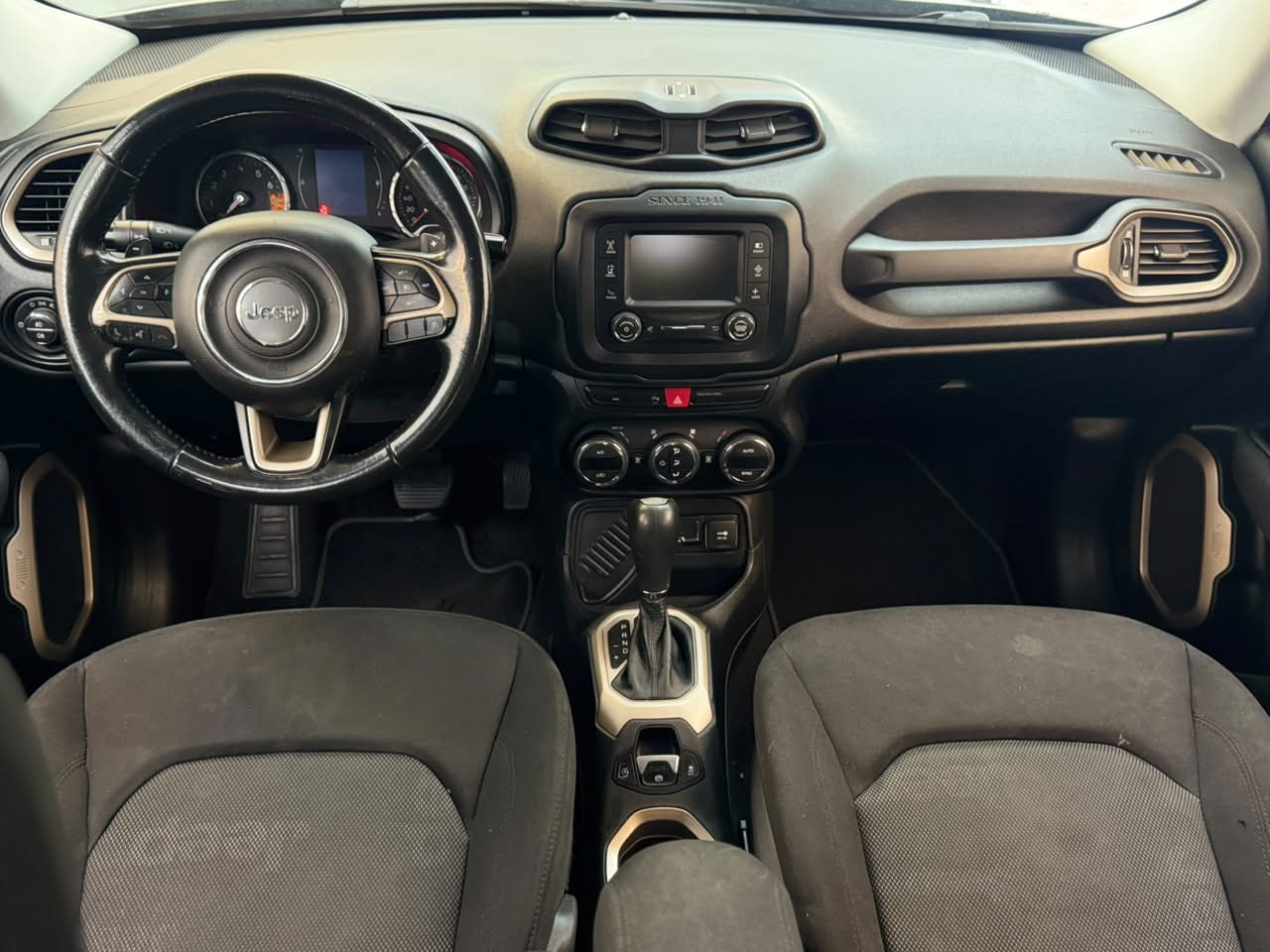 Jeep Renegade Longitude 1.8 4x2 Flex 16V Aut.