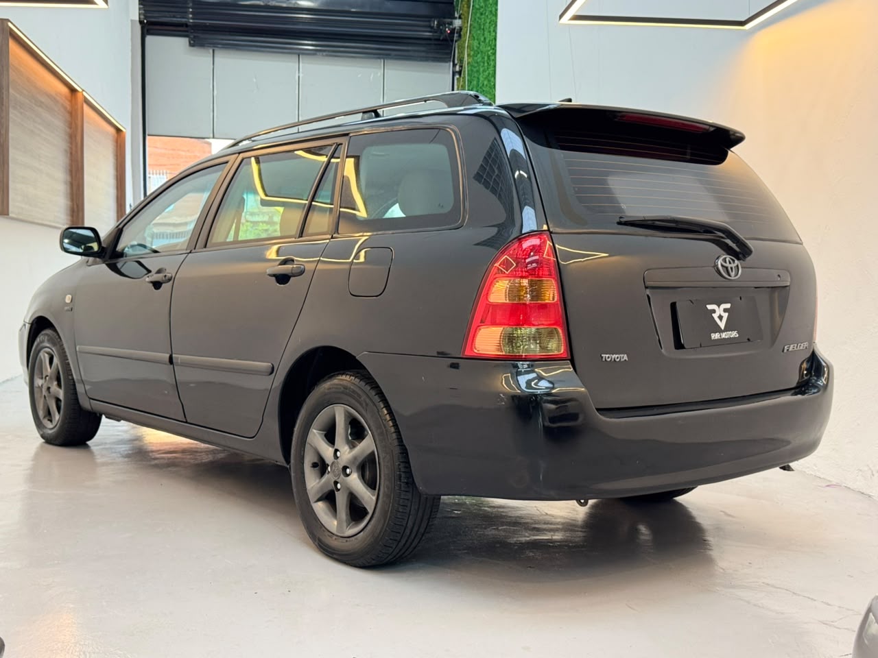 Toyota Corolla Fielder SW S  1.8 16V 136cv Aut